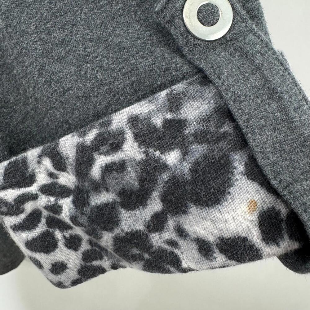 JM Collection Women’s Size Medium Gray Animal Print Trim Knit Jacket Casual - Picture 6 of 12